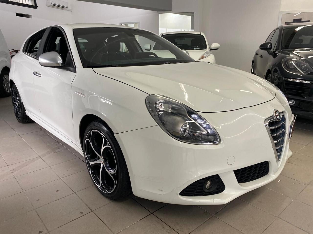 Alfa Romeo Giulietta 1.6 JTDm-2 105 CV Distinctive