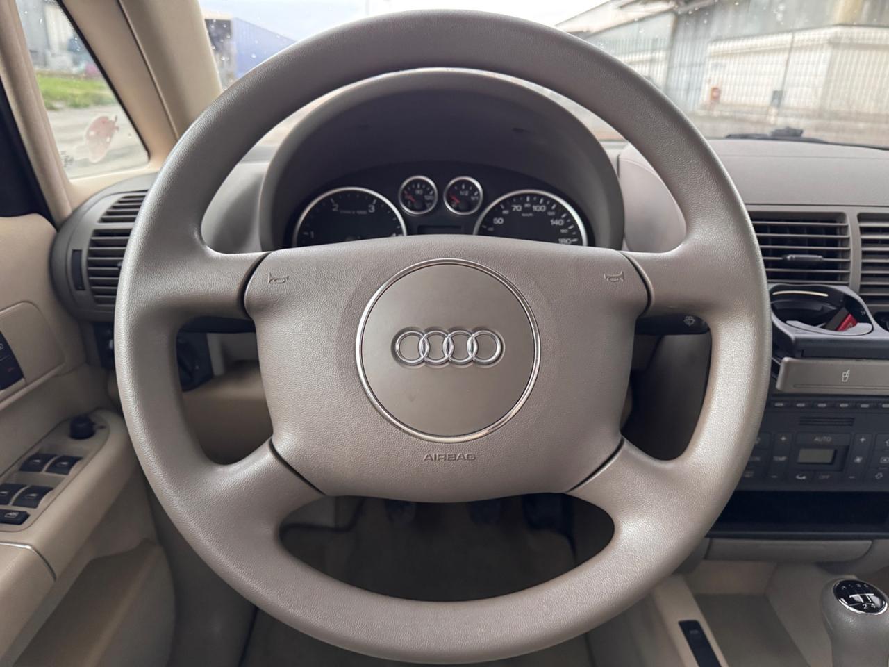 Audi A2 1.4 TDI Top 44.000 KM