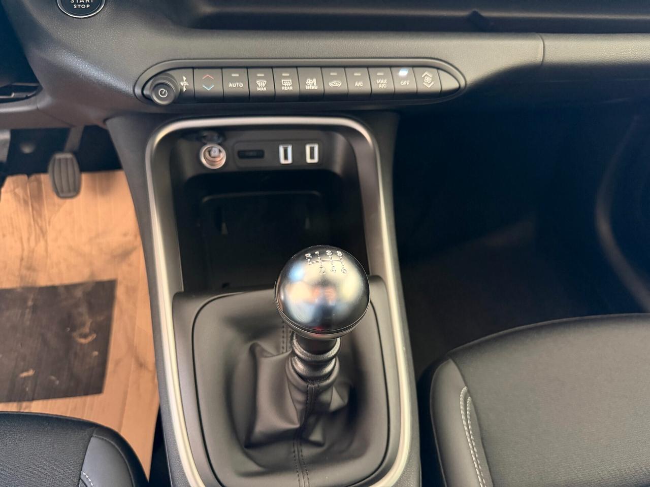 Jeep Avenger 1.2 Turbo 100 CV Summit