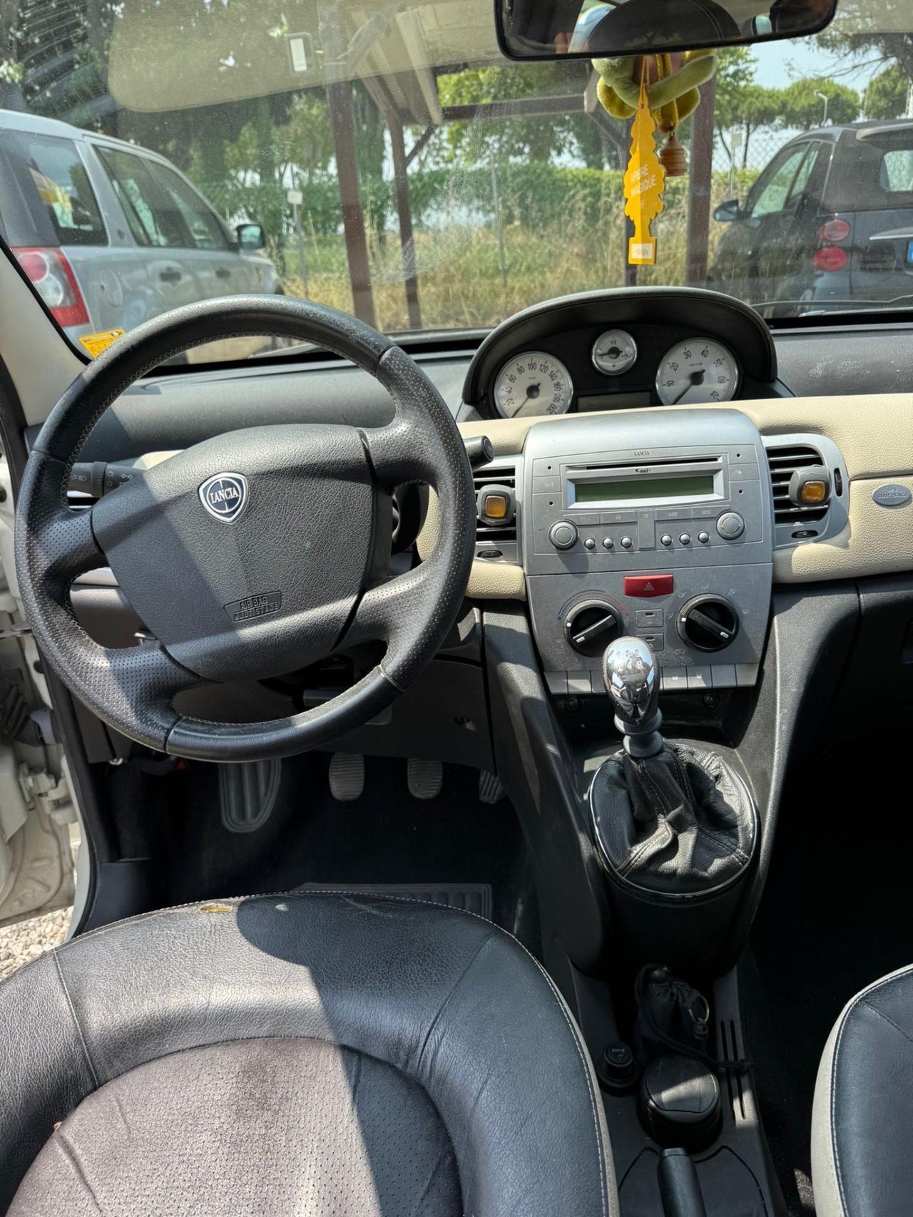 Lancia Ypsilon 1.4 Platino Ecochic GPL tetto apribile