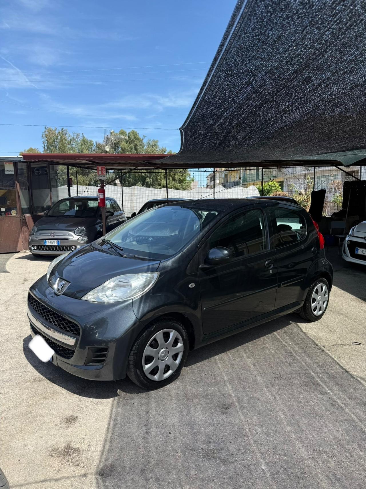 Peugeot 107 1.0 benzina unico proprietario del nord Italia