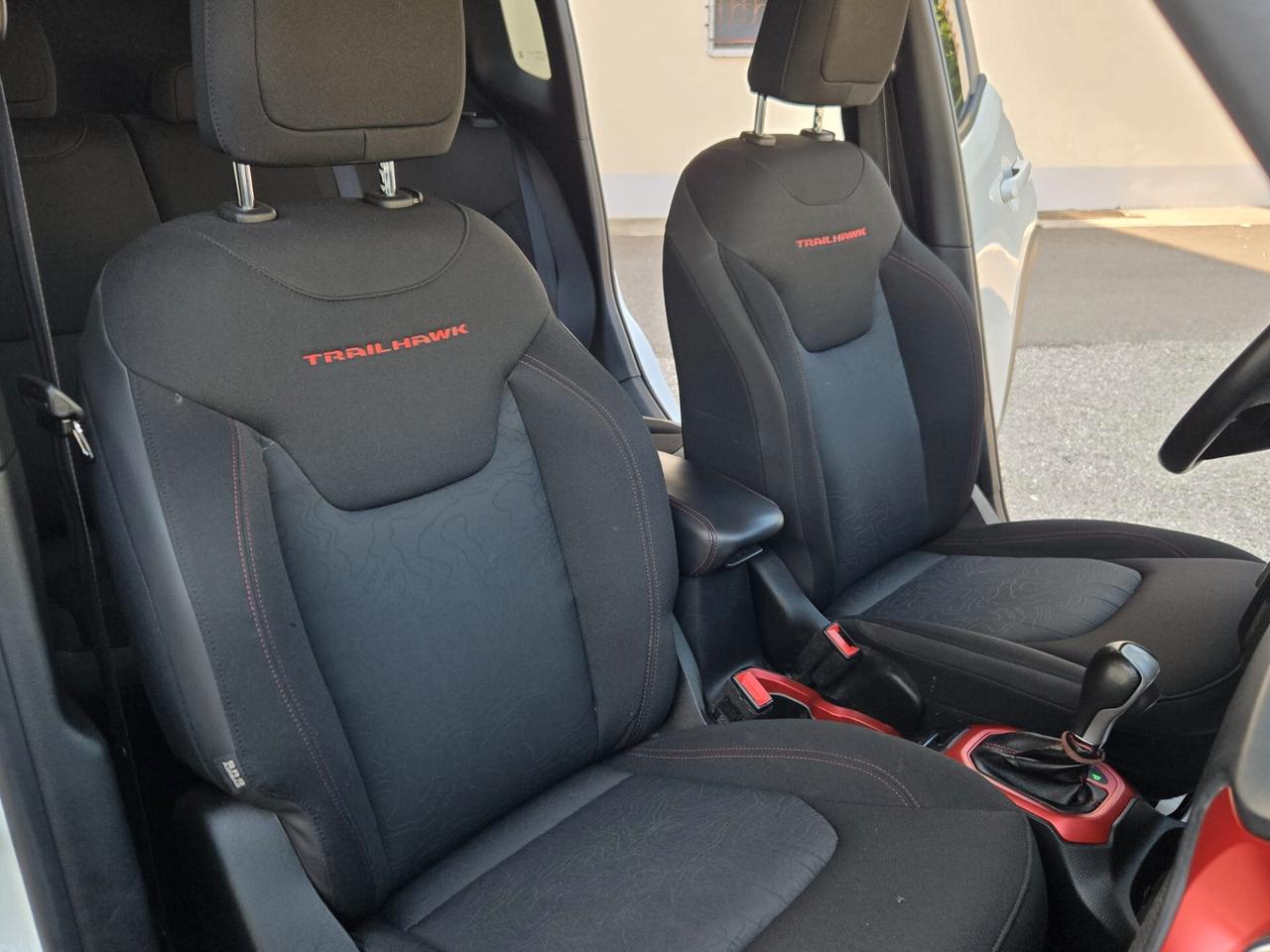 Jeep Renegade 2.0 Mjt 170CV 4WD Low Trailhawk