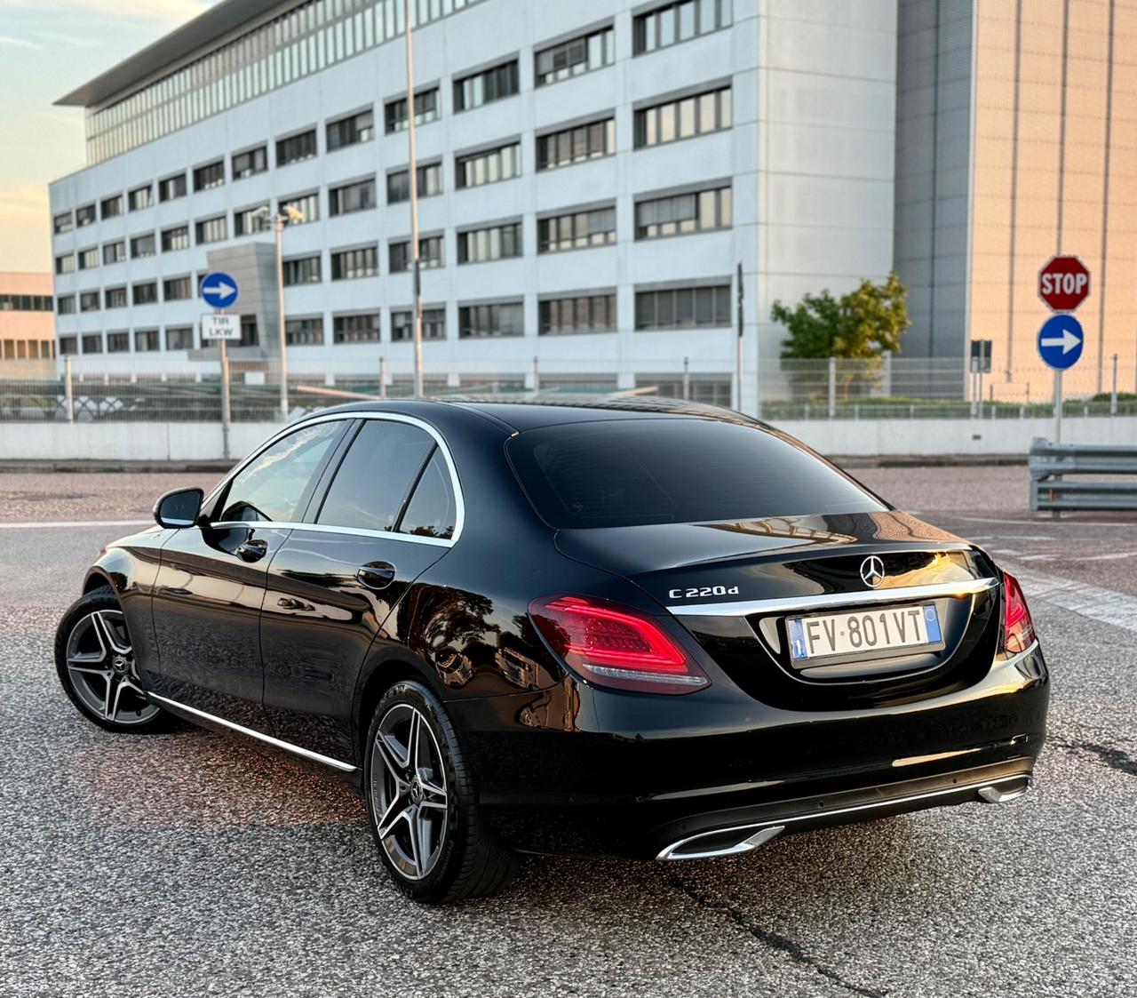 Mercedes-benz C 220 d Auto Premium