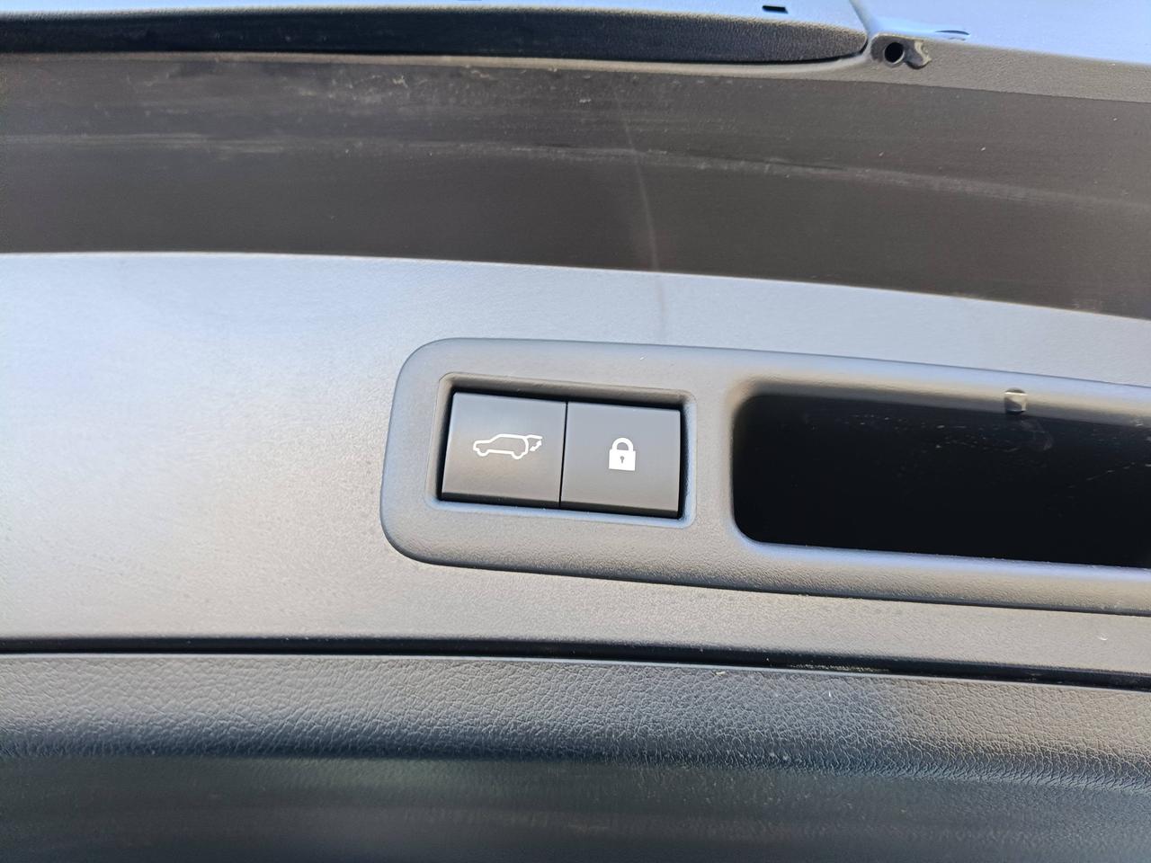 LEXUS UX 2019 - UX 250h 2.0 Luxury 4wd cvt my20