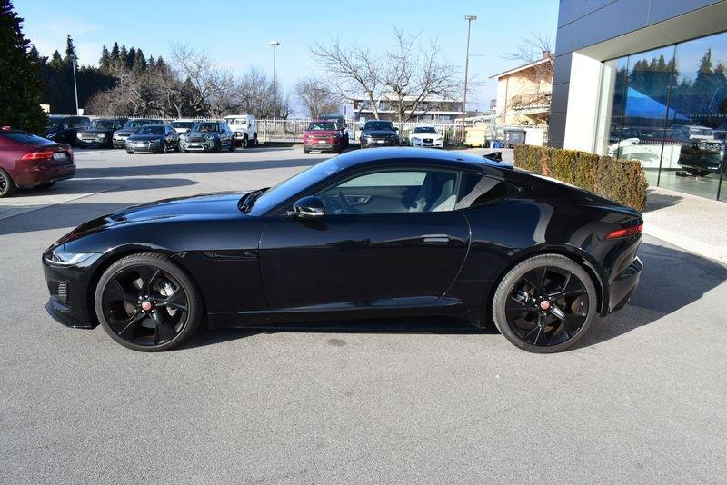 Jaguar F-Type 2.0 aut. Coupé R-Dynamic BLACK