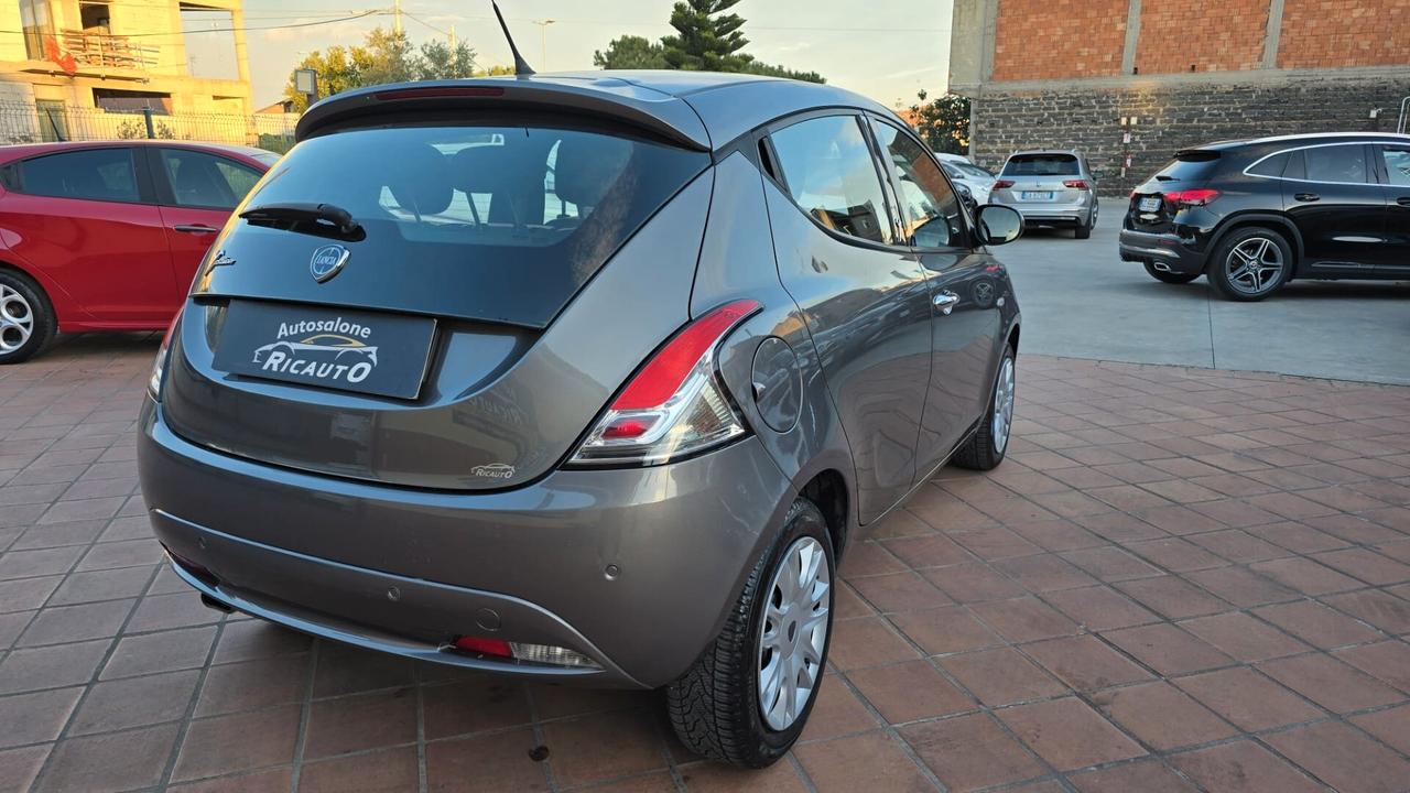 Lancia Ypsilon 1.3 MJT 16V 95 CV 5 porte S&S Gold