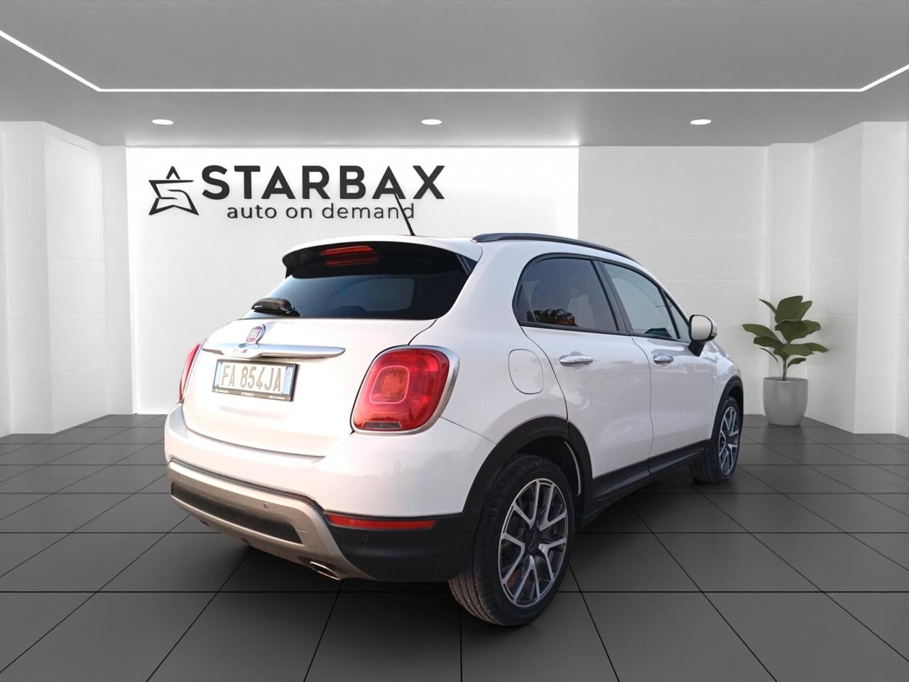 Fiat 500X 1.6 MultiJet 120 CV Cross xenon keyless Navi Blockshaft