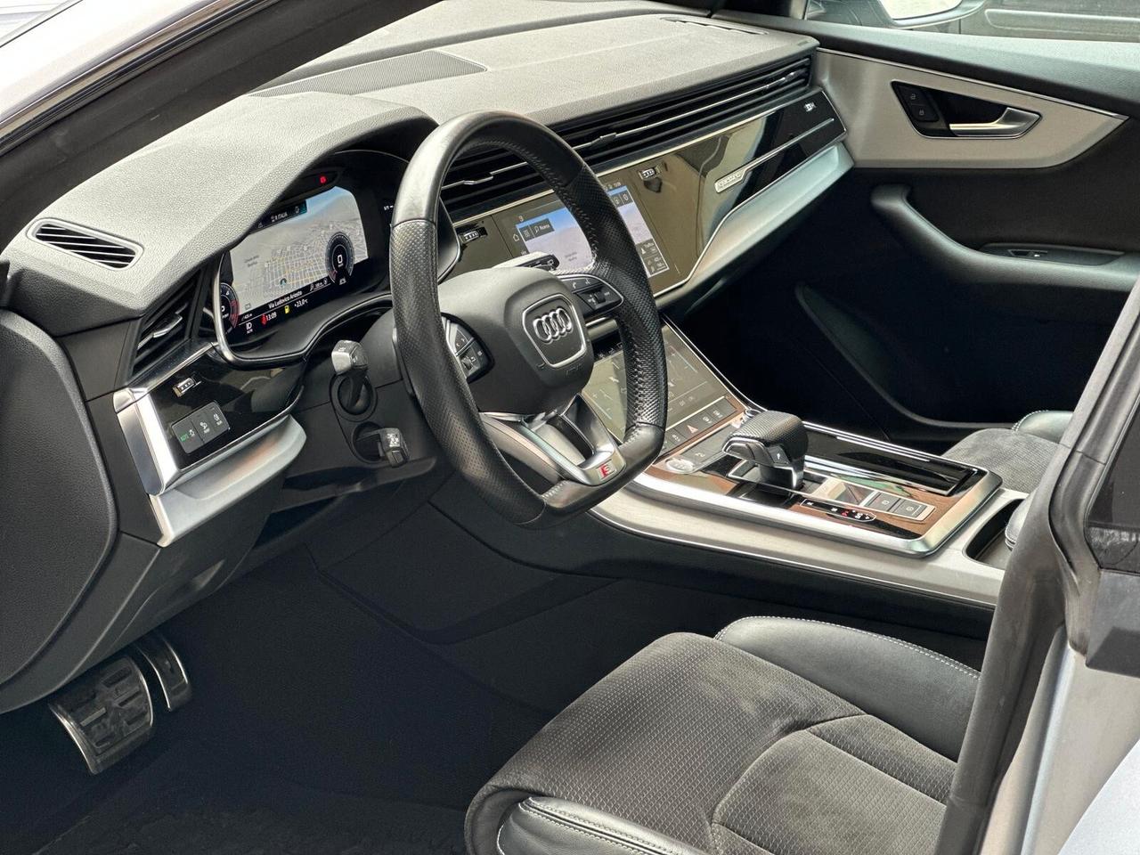 Audi Q8 50 TDI 286 CV quattro S Line TETTO/FULL