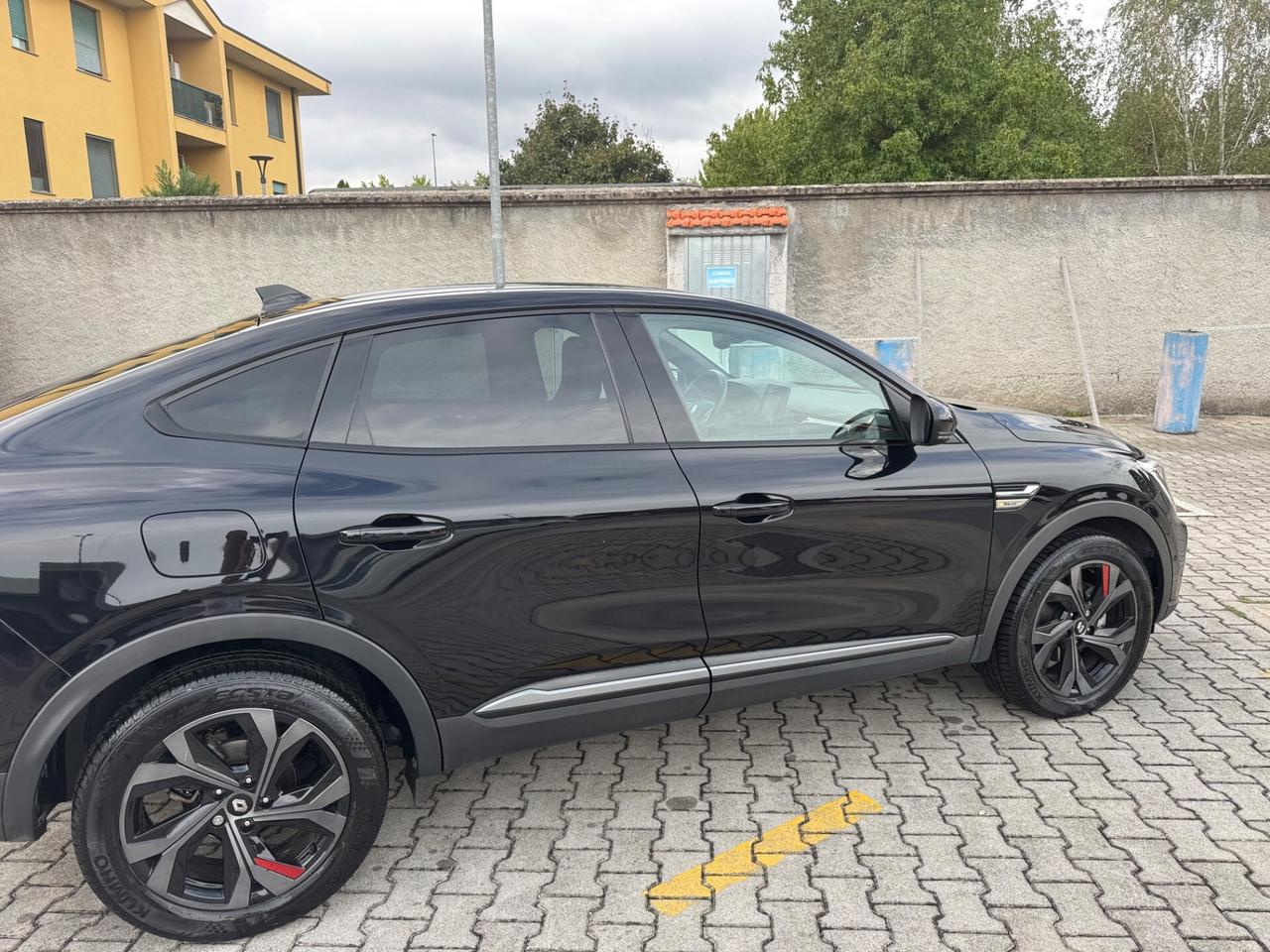 Renault Arkana Hybrid E-Tech 145 CV R.S. Line