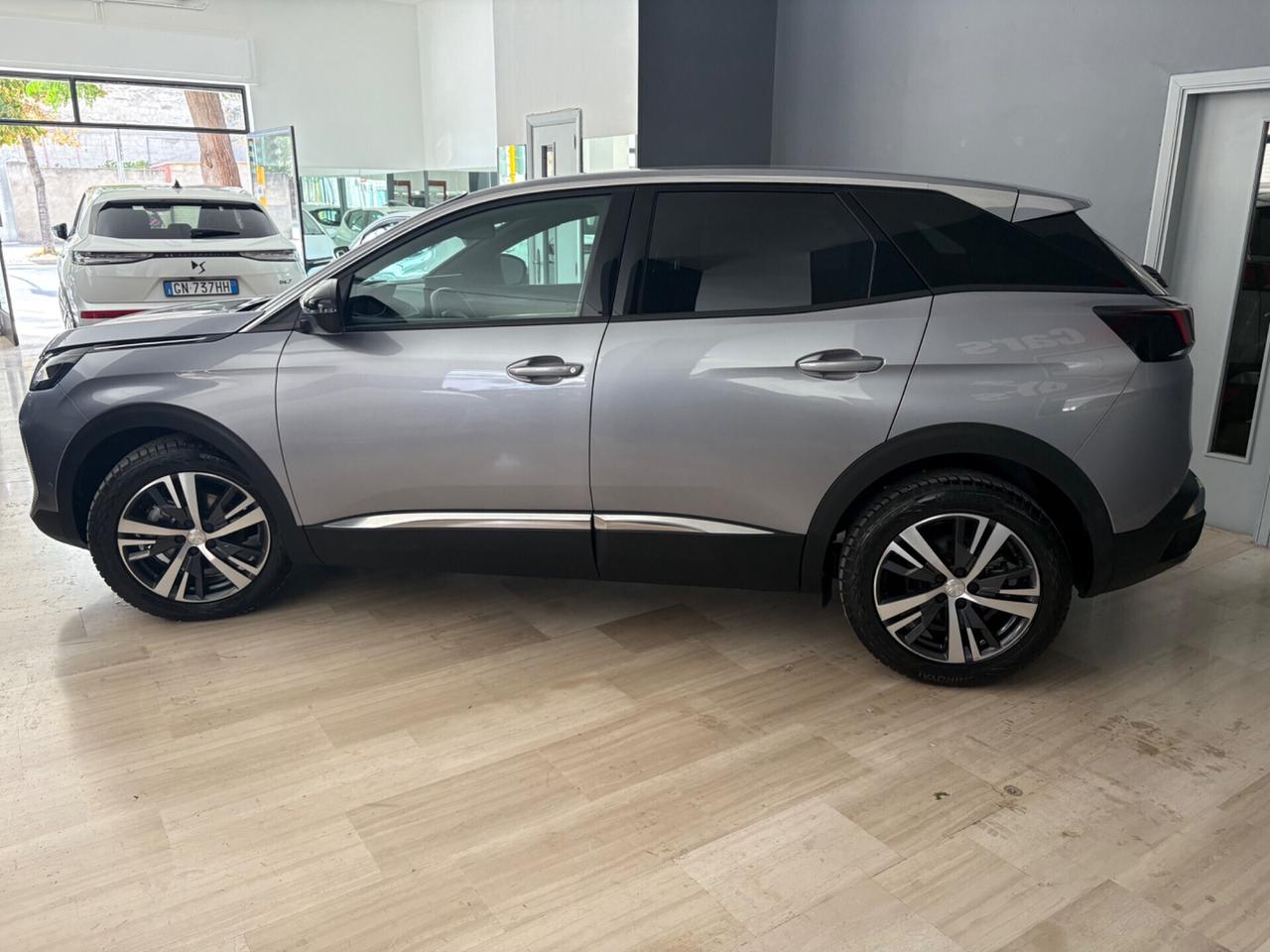 Peugeot 3008 BlueHDi 130cv EAT8 ALLURE