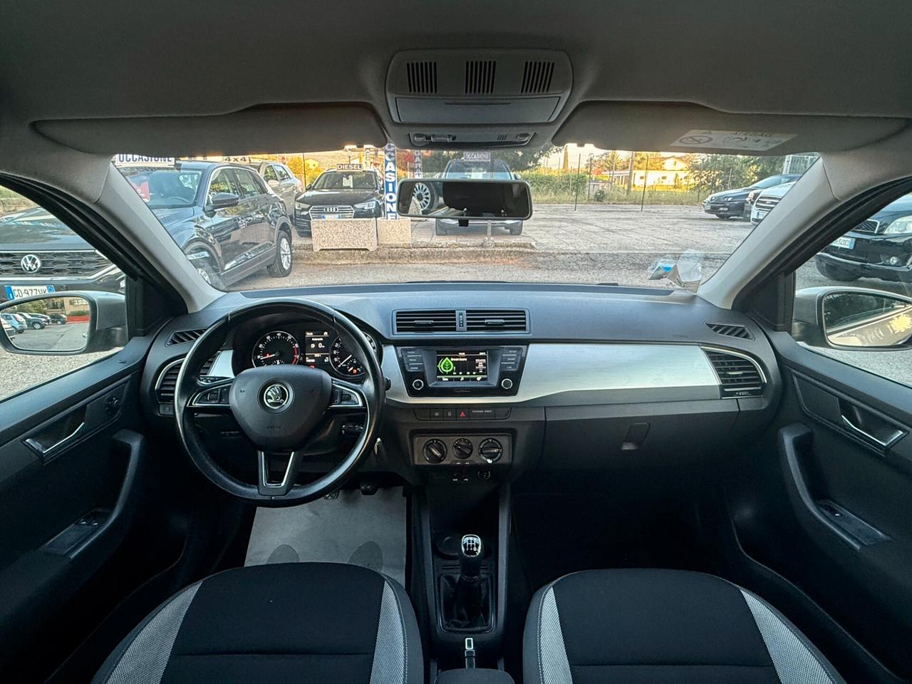 "UNA CHICCA" Skoda Fabia 1.0 MPI Wagon Business