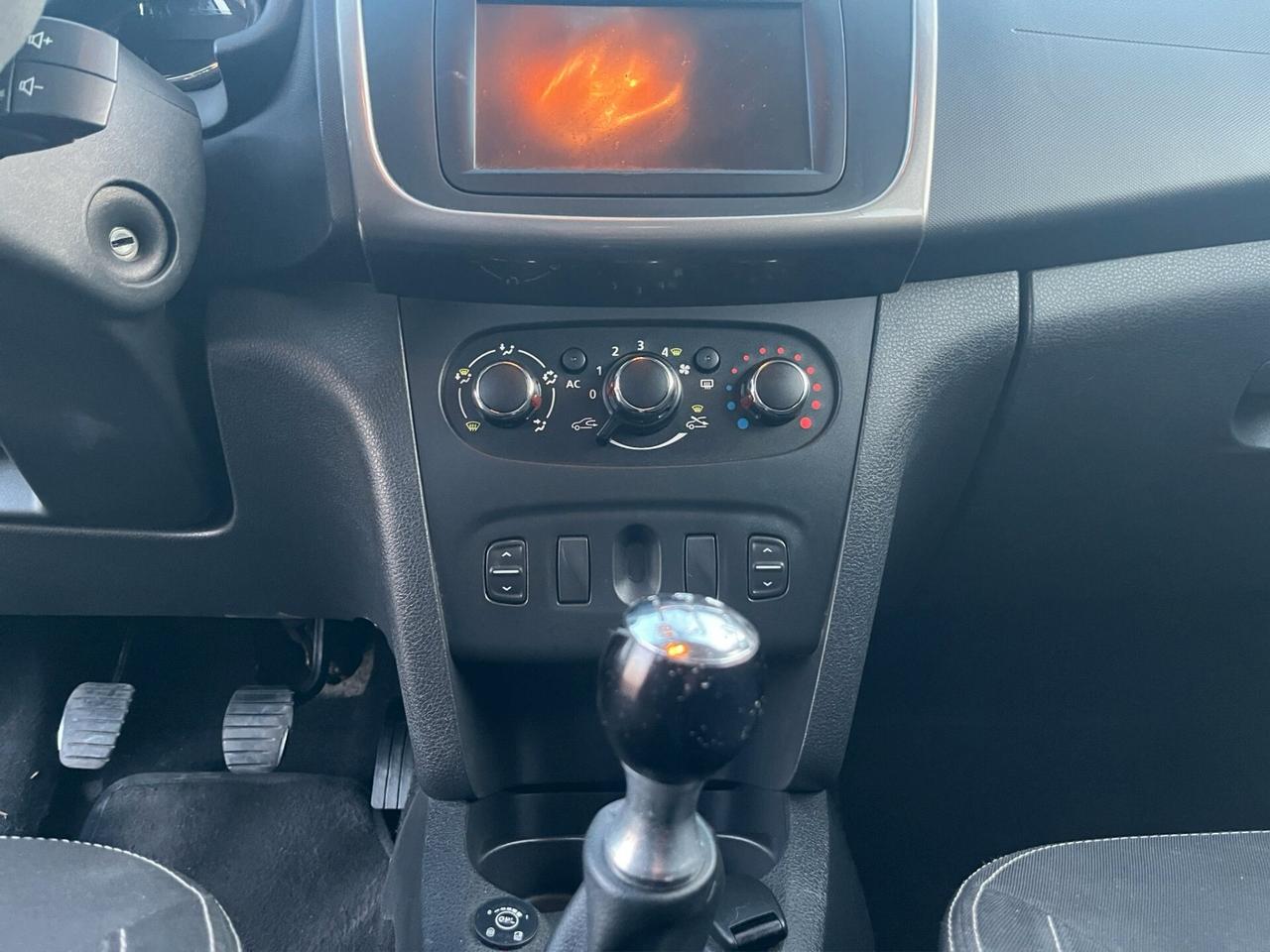 Dacia Sandero 1.2 GPL 75CV Lauréate