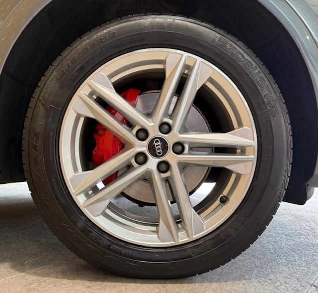 Audi Q5 40 TDI 204 CV quattro S tronic line