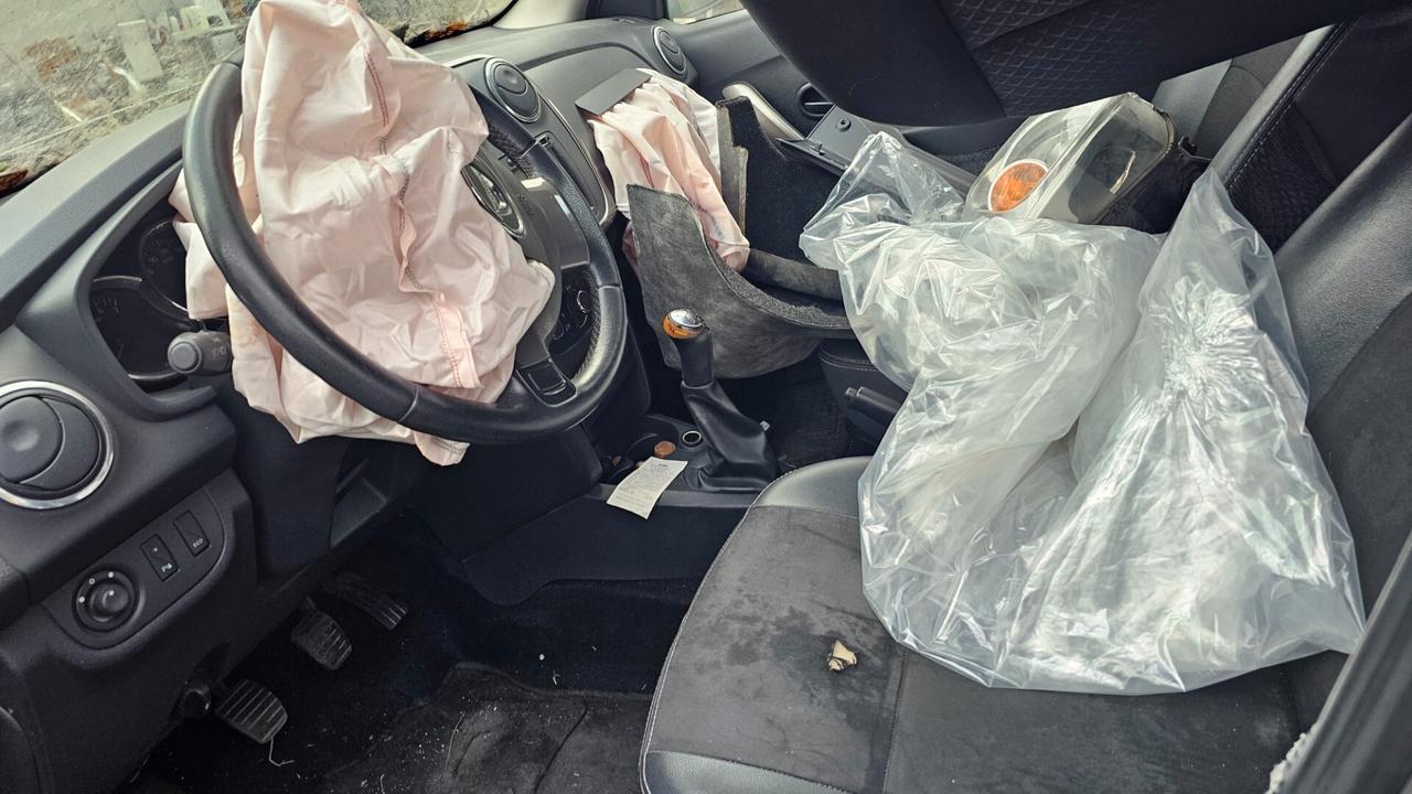 Dacia Sandero Stepway 1.5 dCi 8V 90CVolo contatto telefonico..no meil info 3792464507