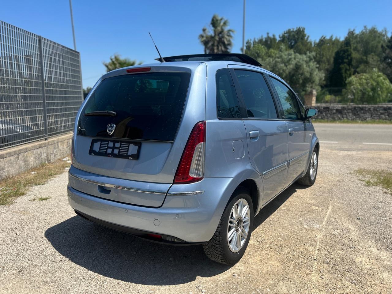 Lancia MUSA 1.4 16V EURO 5 Platino-2009 TETTO/15"