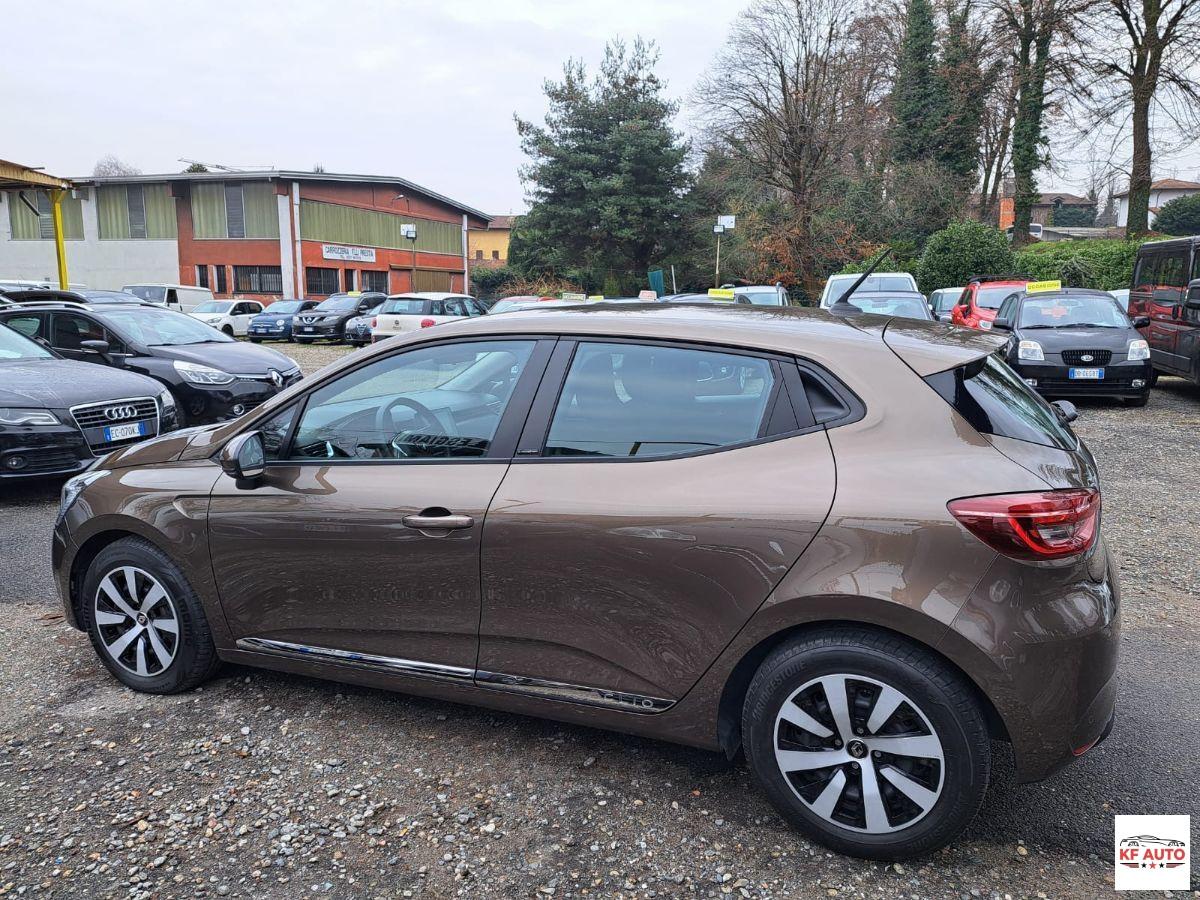 RENAULT - Clio - 1.6 Hybrid E-Tech 5p. Business-AUTOMATICA