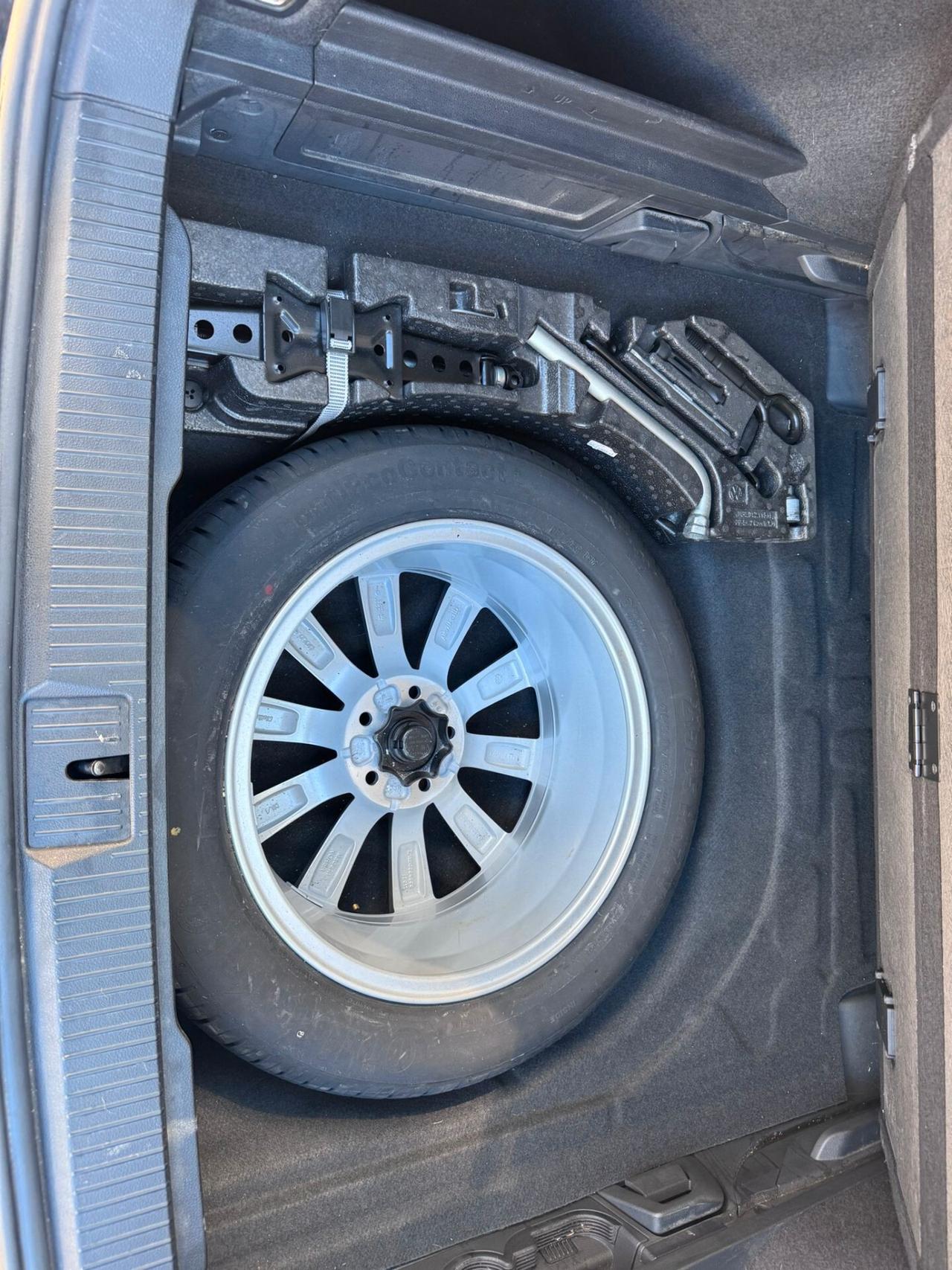 Volkswagen Passat Business 1.6 TDI Trendline BlueMotion Technology