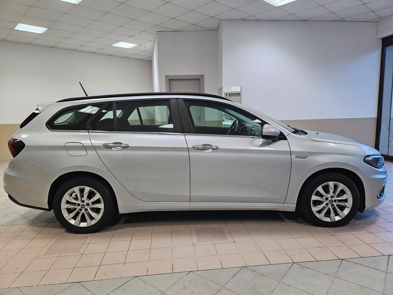 Fiat Tipo 1.3 Mjt S&S SW Lounge