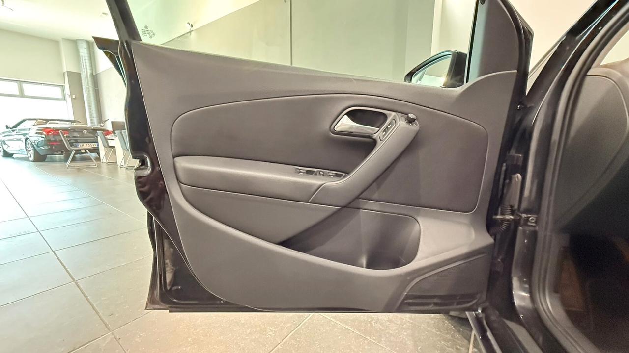 Volkswagen Polo 1.4 5 porte Highline