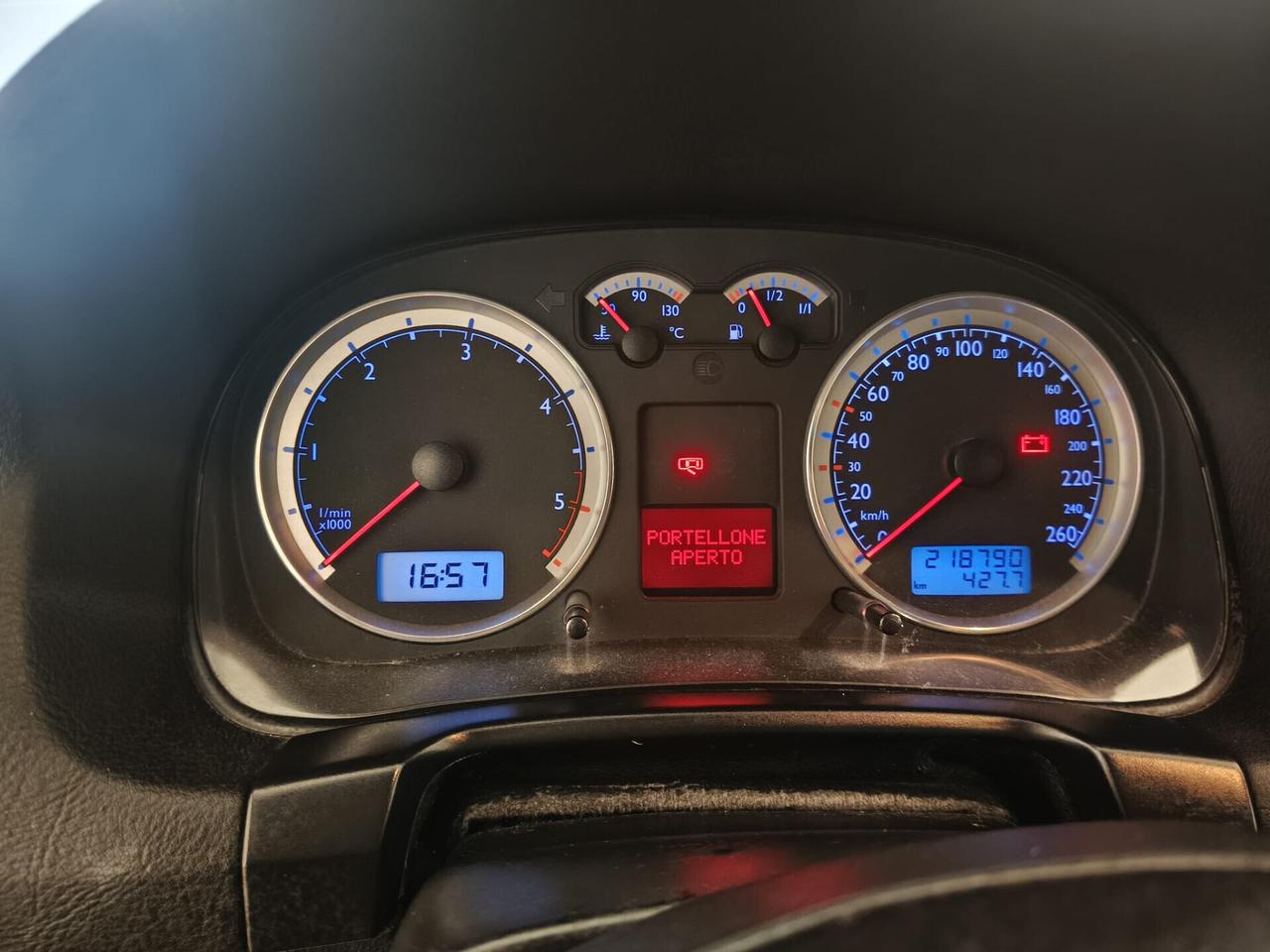 Volkswagen Golf 1.9 TDI/130 CV cat 5p. Highline