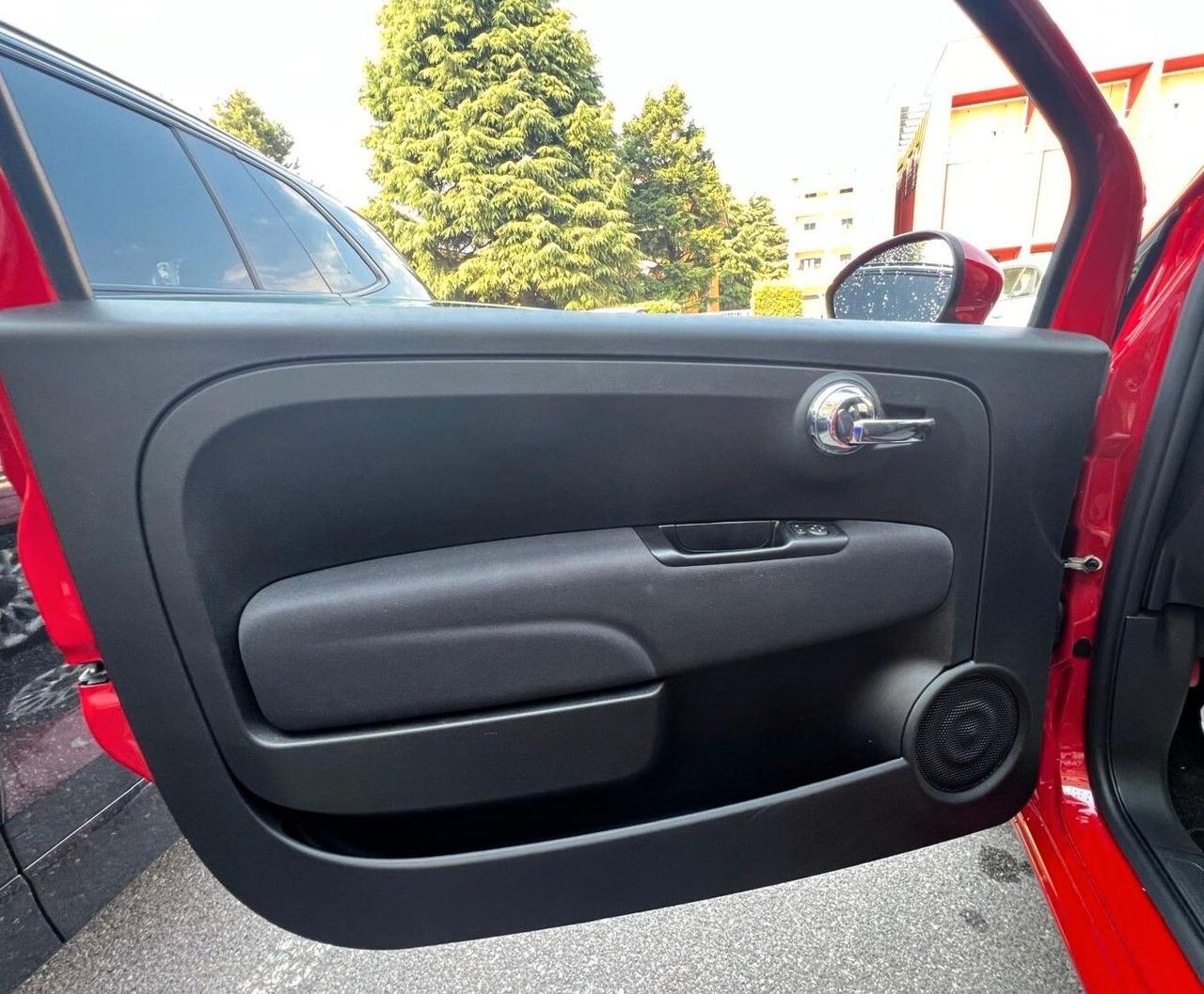 Fiat 500 1.0 Hybrid Red 70CV