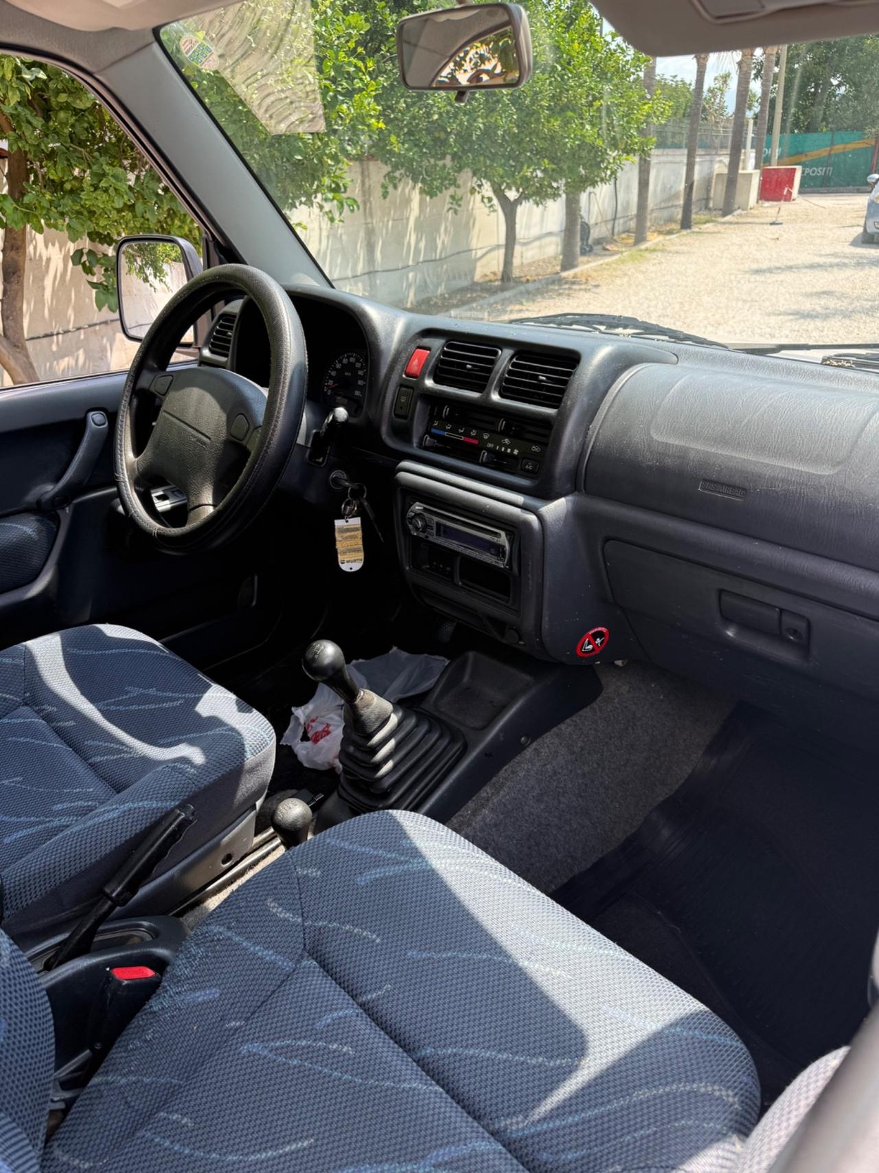 Suzuki Jimny 1.3i 16V cat 4WD JLX Mode