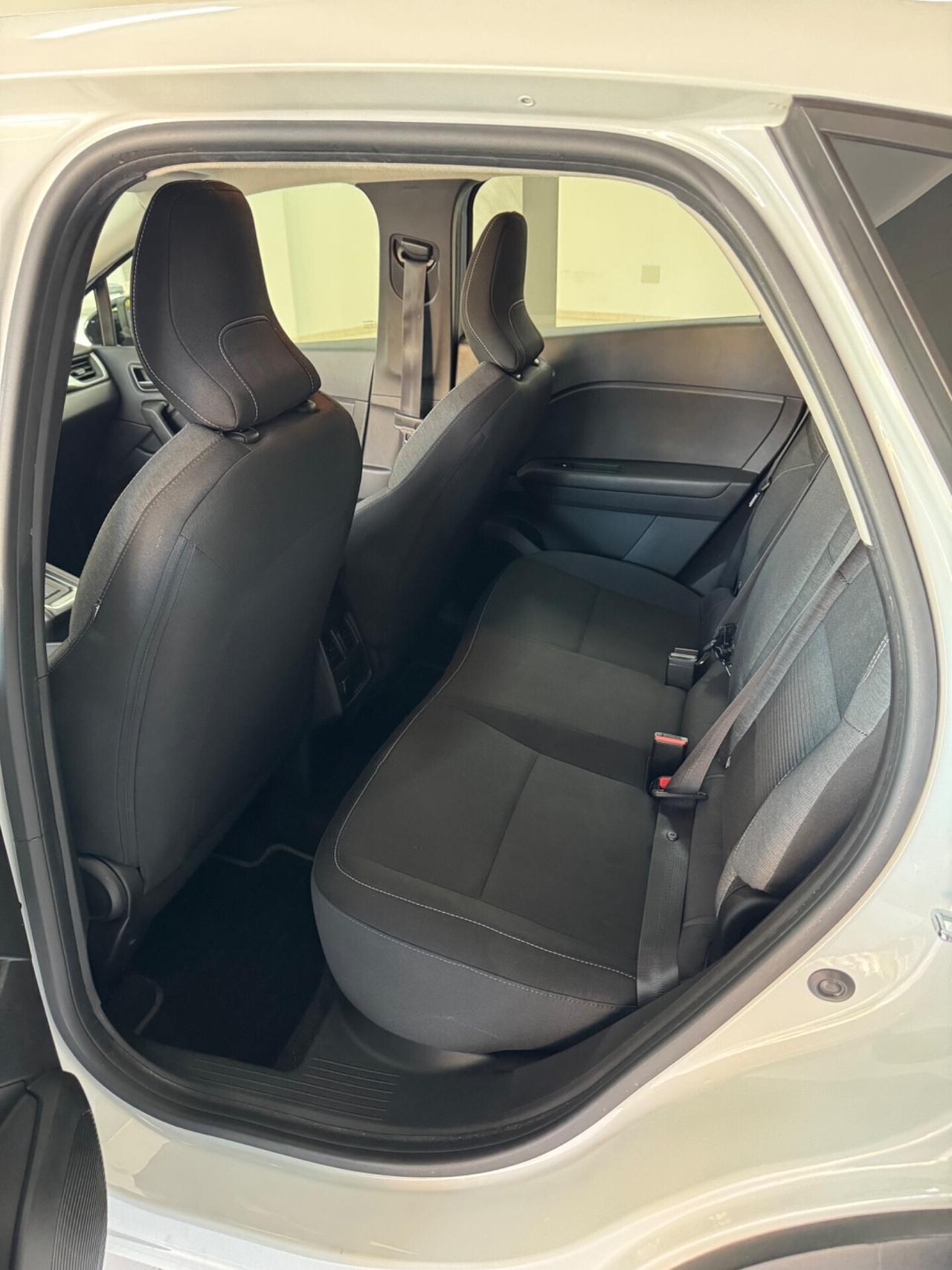 Renault Captur 1500cc diesel automatica