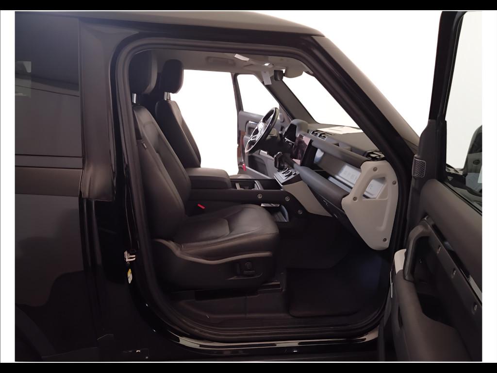LAND ROVER Defender VII 2020 90 - Defender 90 3.0d i6 mhev SE awd 200cv