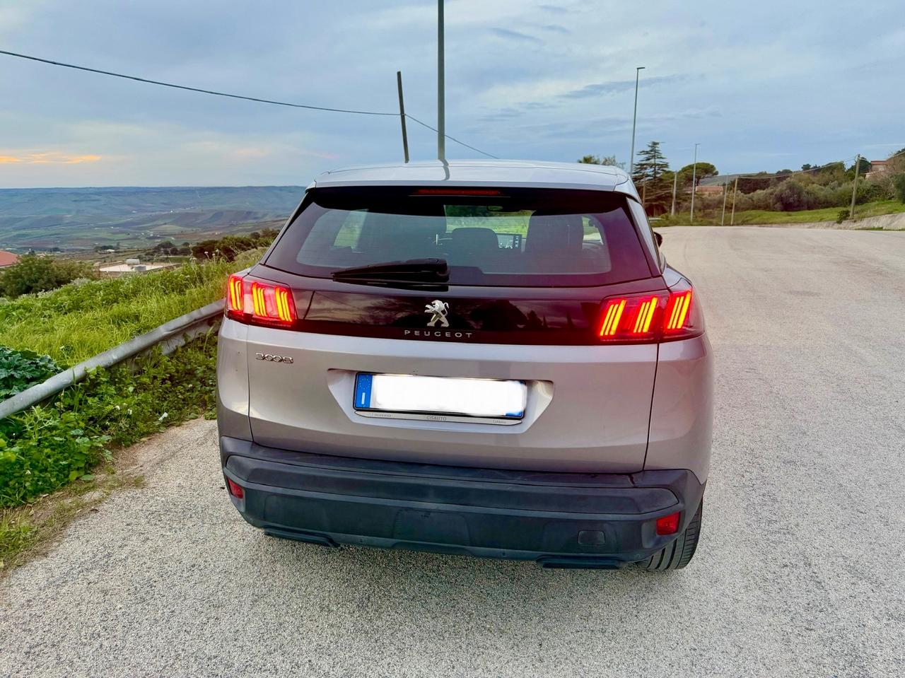 Peugeot 3008 BlueHDi 130 S&S Allure Pack