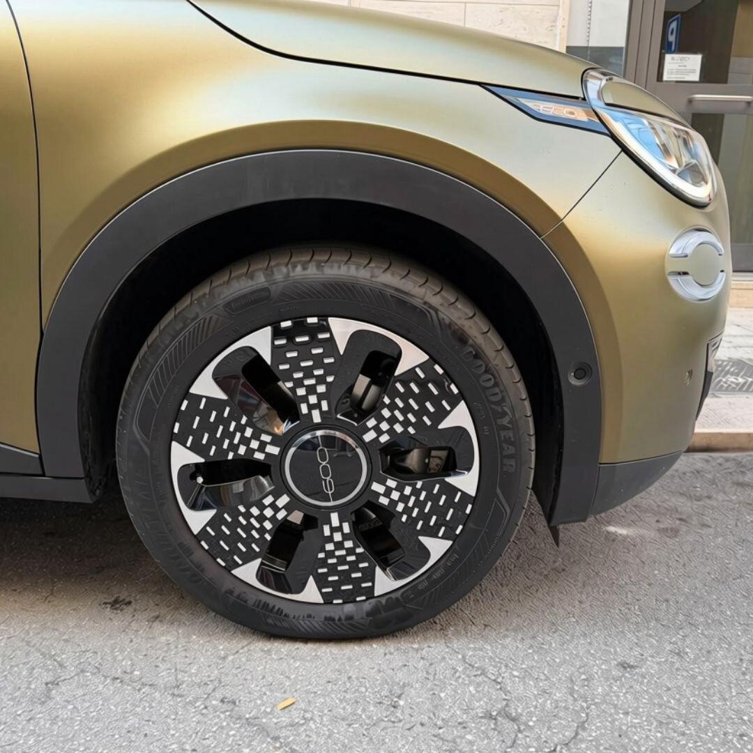 Fiat 600e 156 CV Full Electric "La Prima"