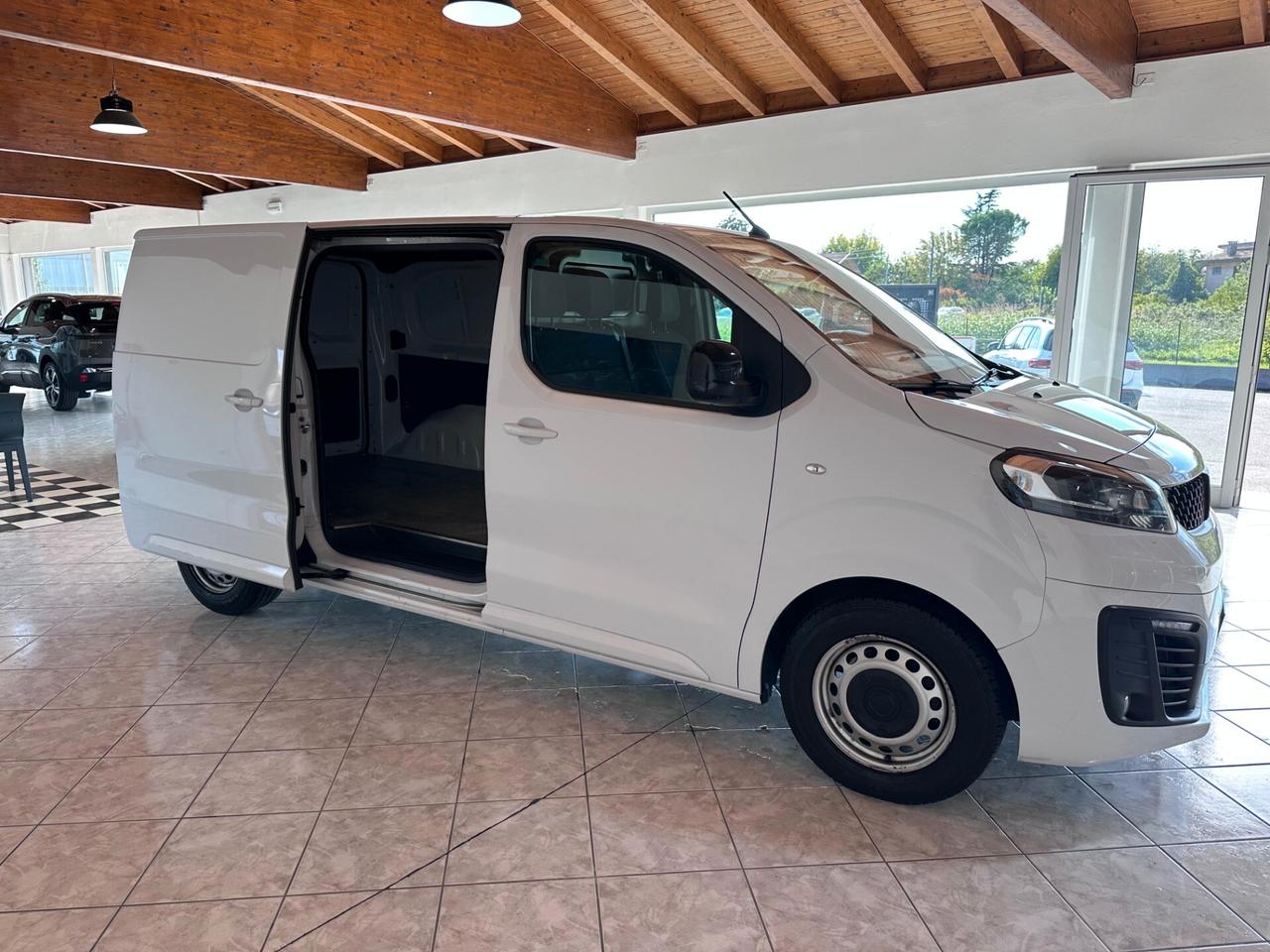 Fiat Scudo 1.5 BlueHDi 120 CV PL-TN Furgone Lounge 1033KG DI PORTATA