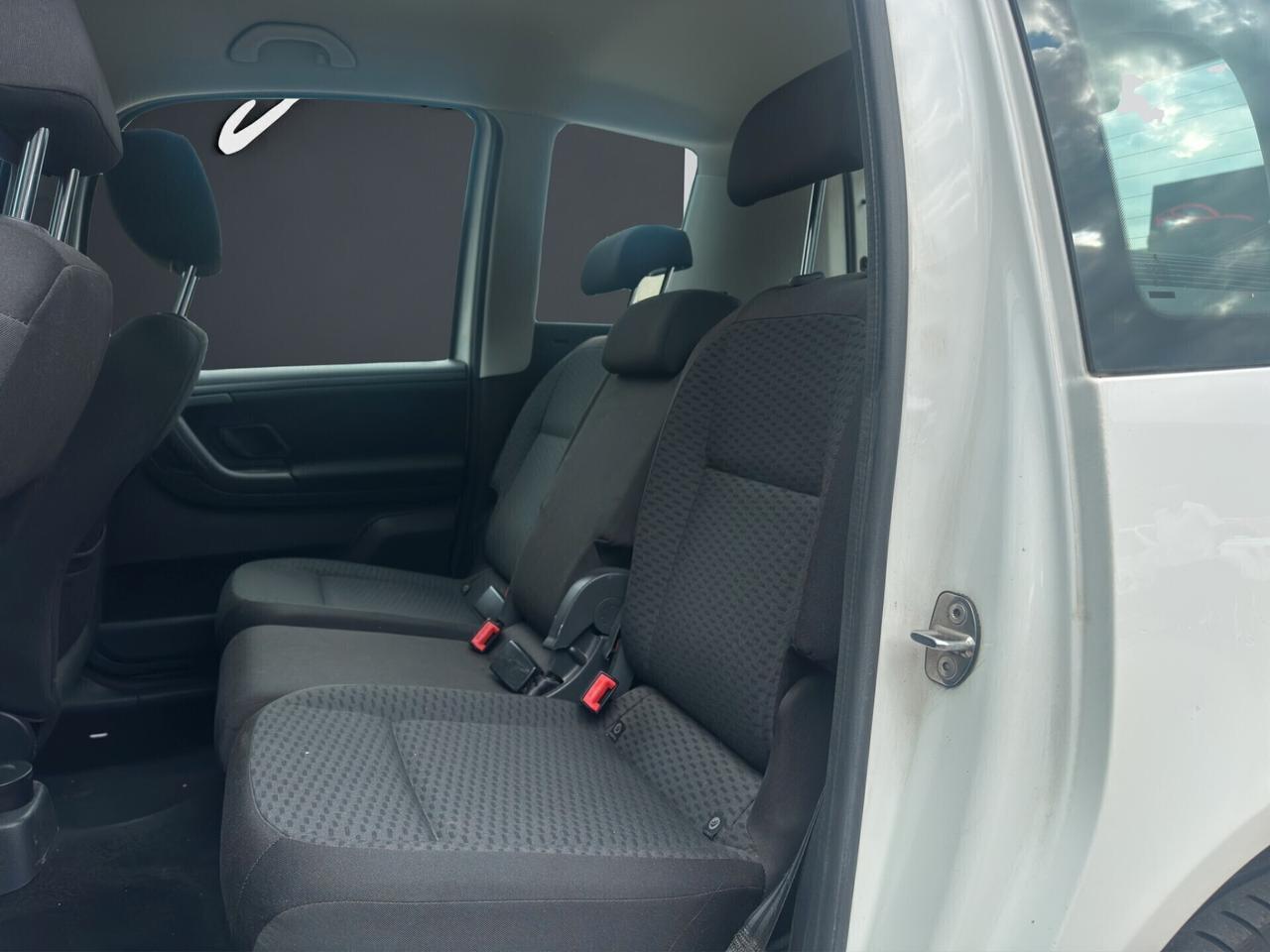 Skoda Roomster 1.2 TSI 86CV Scout
