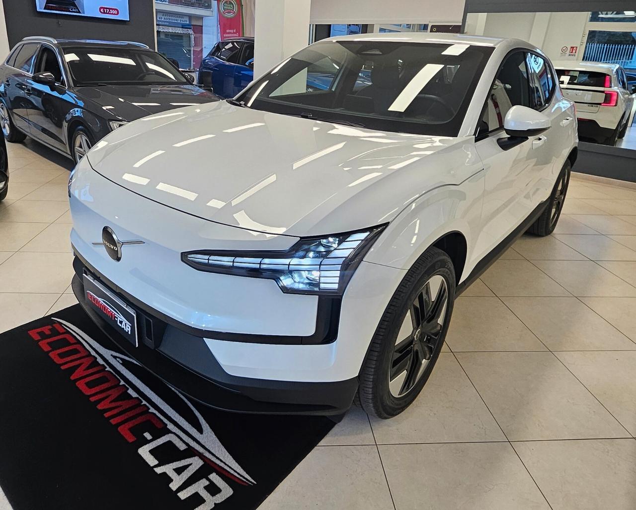 Volvo EX30 Single Motor Extended Range RWD Core