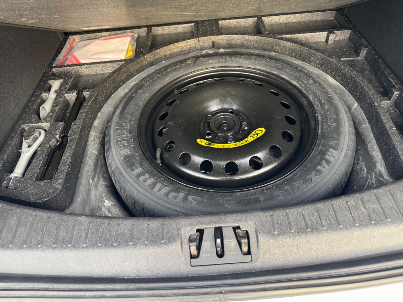 Ford Kuga 1.5 TDCI 120 CV S&S 2WD ST-Line