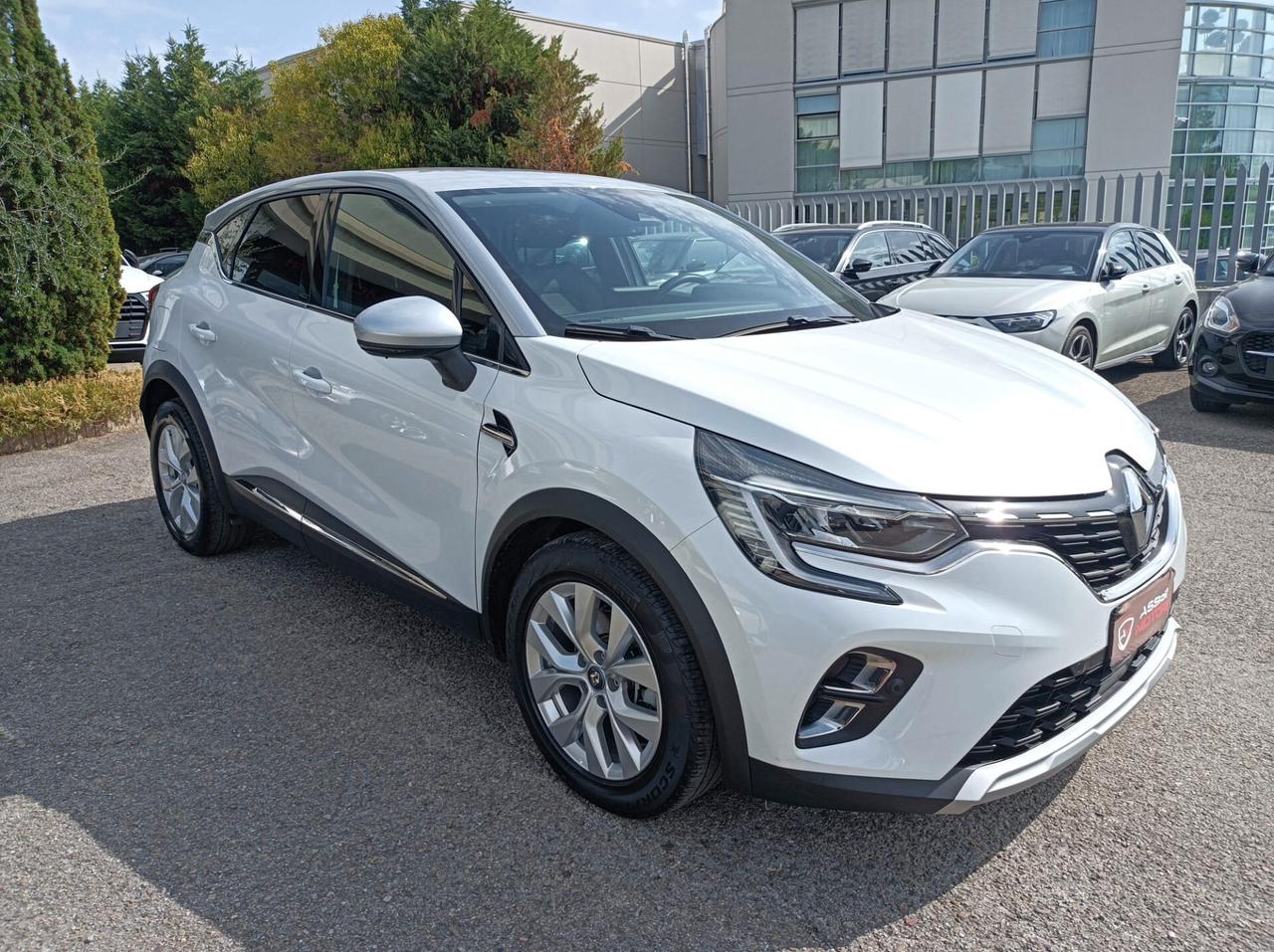 Renault Captur Plug-in Hybrid E-Tech 160 CV Intens