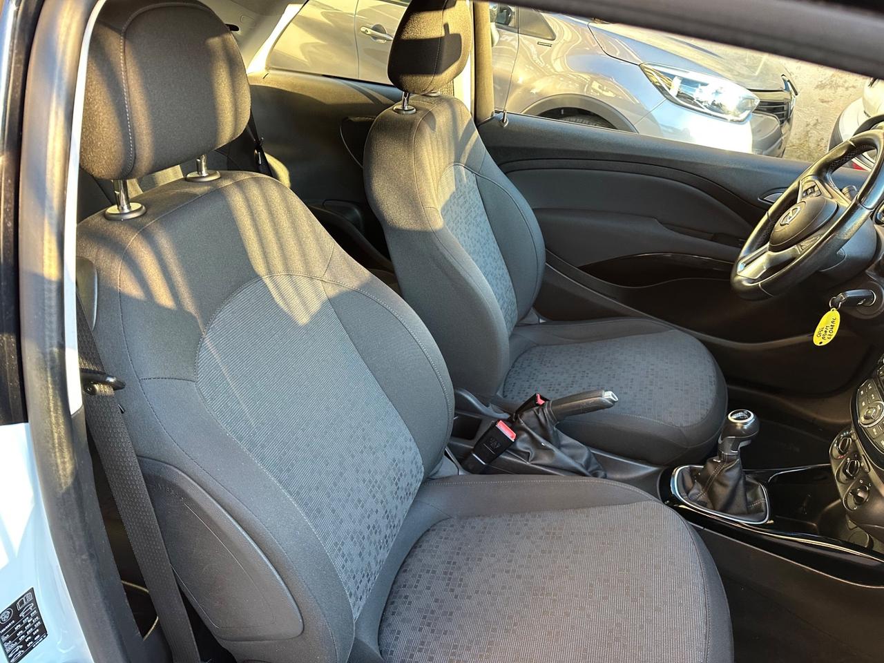 Opel Adam 1.4 87 CV GPL Tech Slam