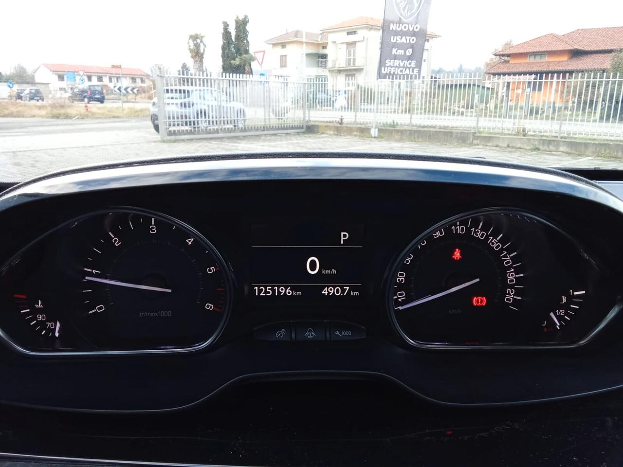 Peugeot 2008 BlueHDi 120 EAT6 S&S Allure