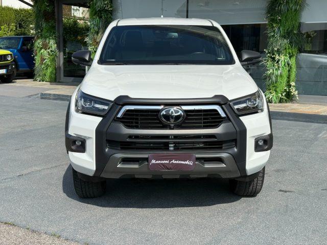 TOYOTA Hilux 2.8 D A/T 4WD Double Cab Invincible IVA ESPOSTA