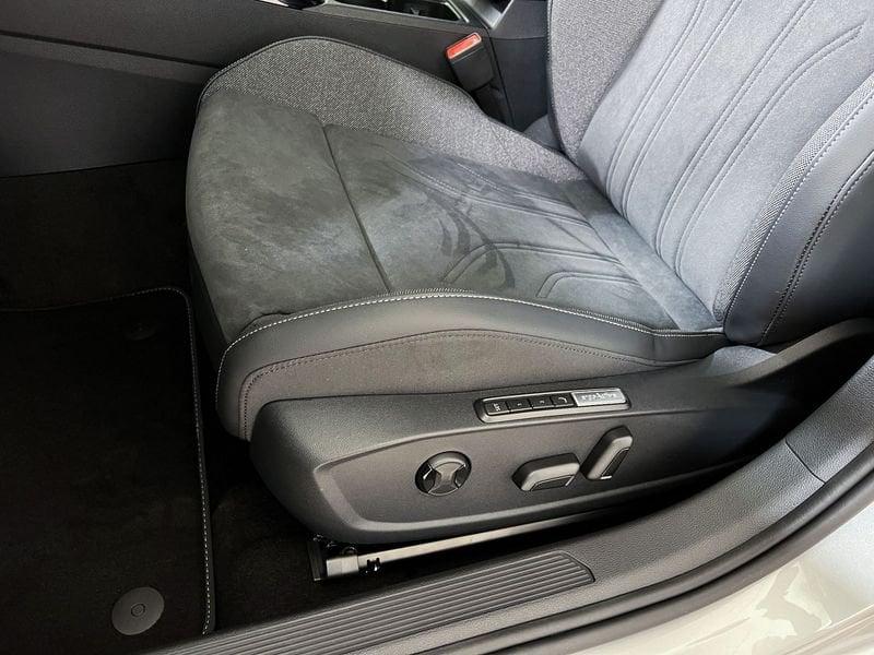 Volkswagen Golf Golf 1.5 eTSI 115 CV DSG Style