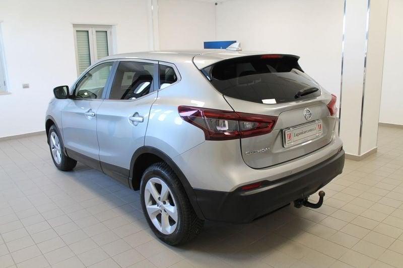 Nissan Qashqai 1.5 dCi 115 CV Business + Gancio traino