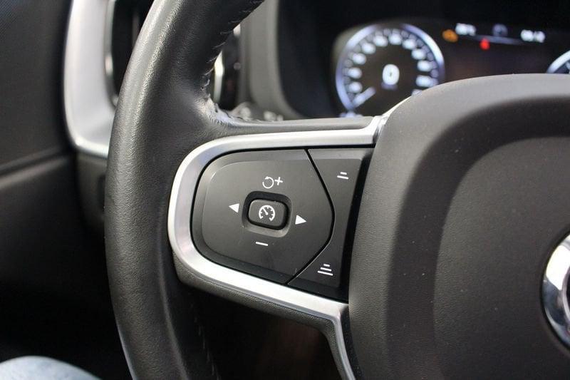 Volvo XC60 B4 (d) Geartronic Momentum Pro