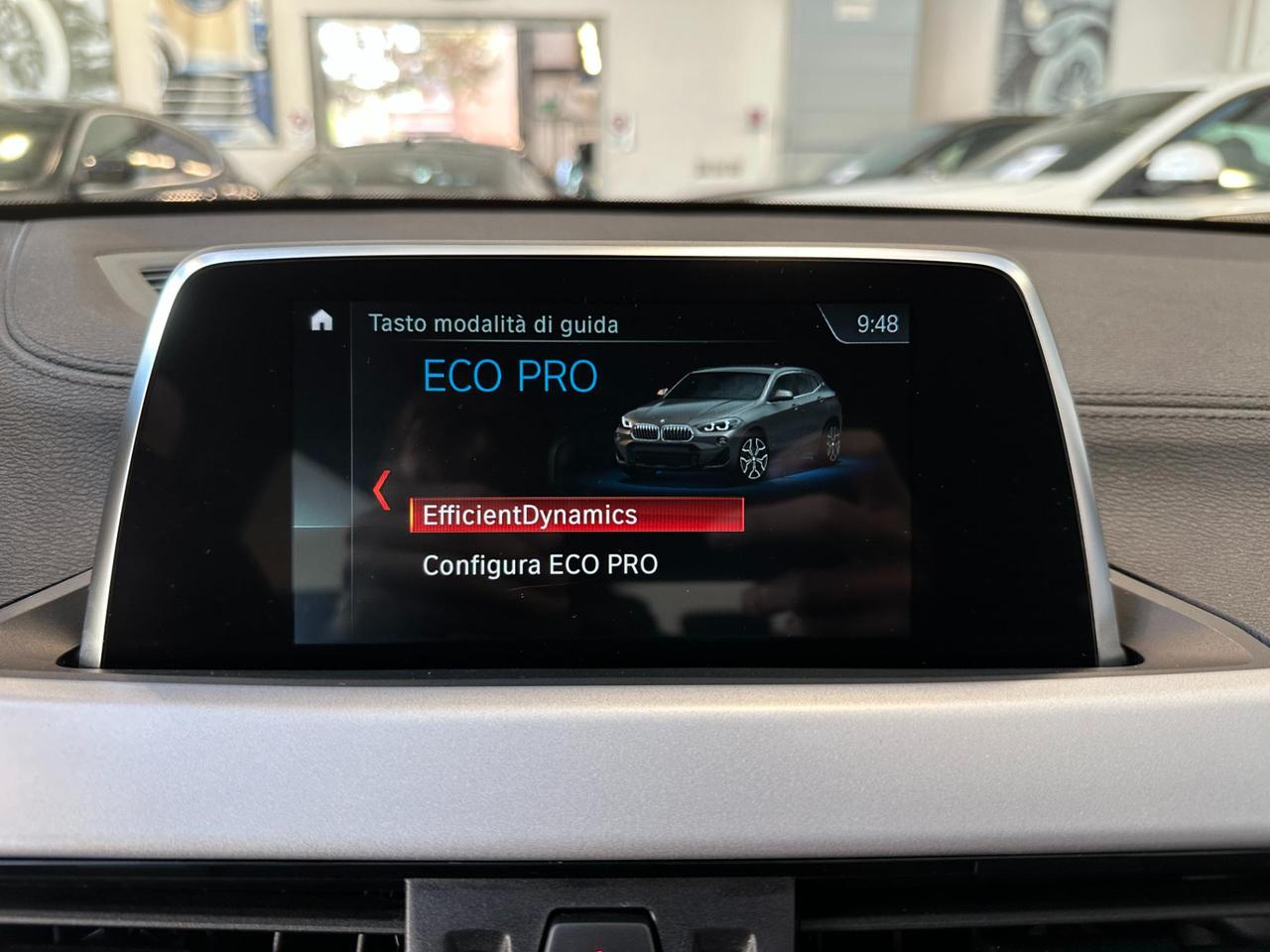 BMW X2 xdrive20d Advantage - LED - 19"- Navi