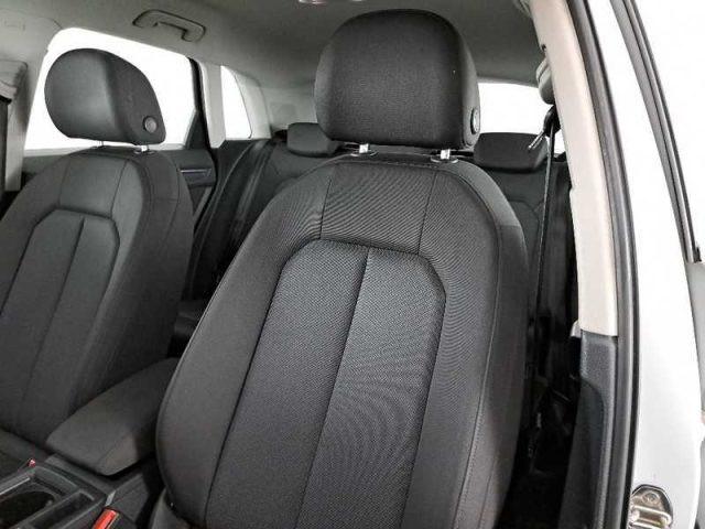 AUDI Q3 35 TDI S tronic Business Advanced