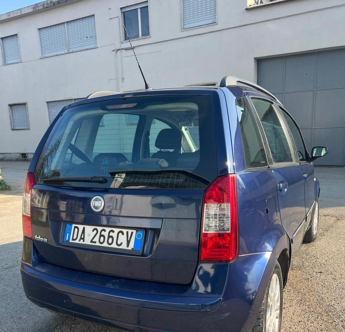 Fiat Idea 1.4 16V BlackMotion