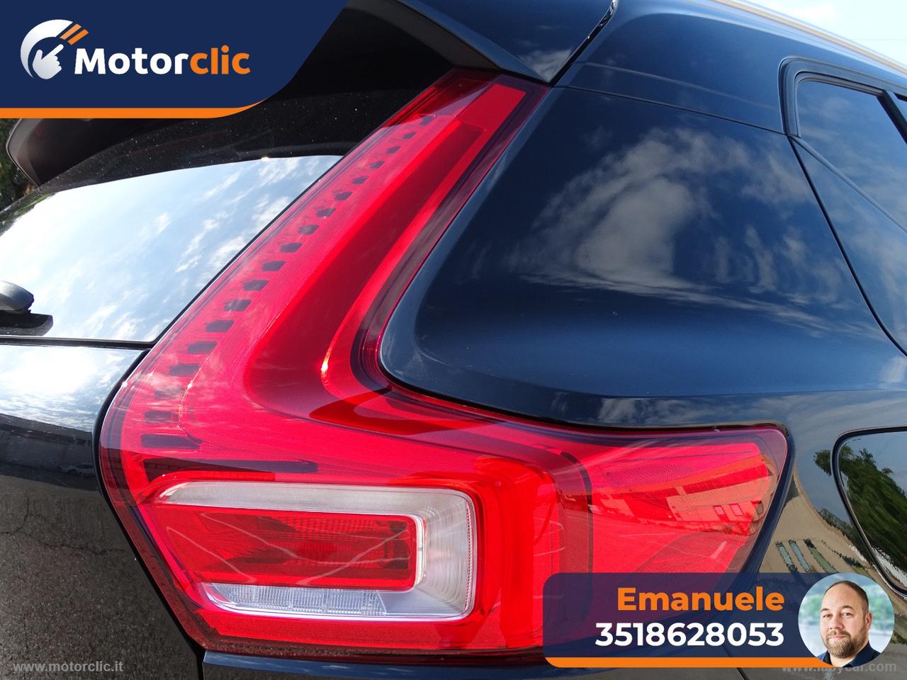 VOLVO XC40 T3 Momentum Core