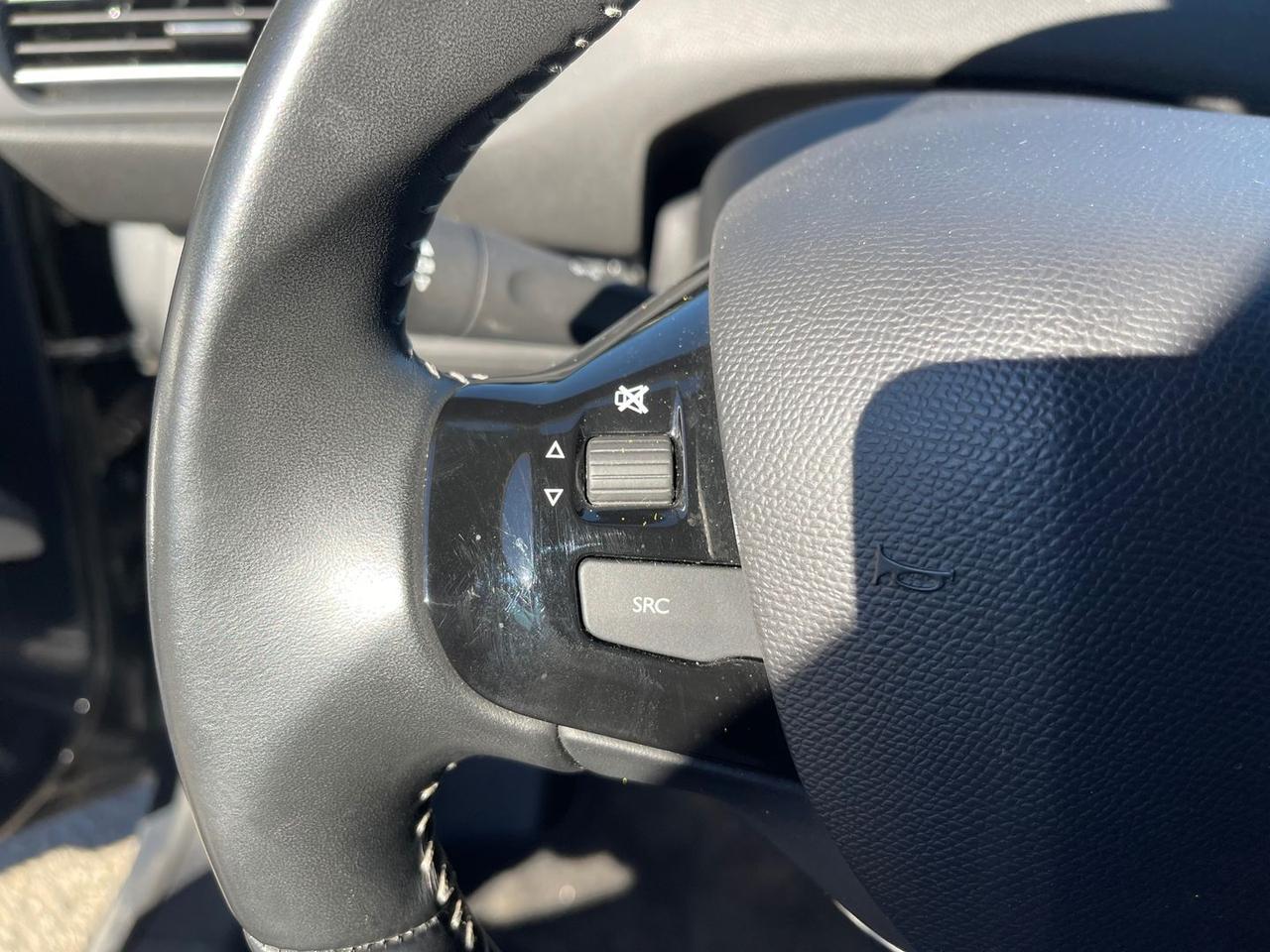 Peugeot 308 1.5 Blue HDI 100 Active #10305