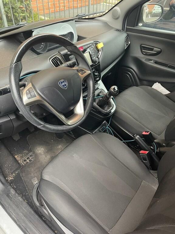 Lancia Ypsilon 5 Porte 1.2 Ecochic Gold