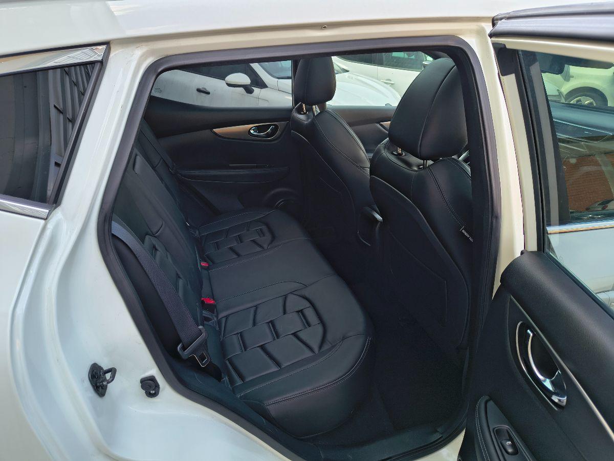 NISSAN - Qashqai - 1.6 dCi 4WD Tekna
