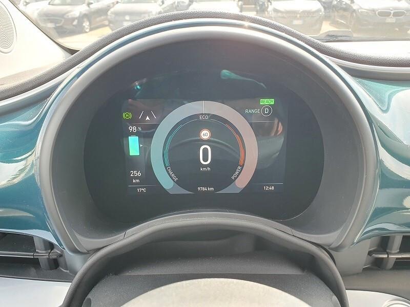 FIAT NUOVA 500e 118CV ICON 42 kWh NAV 10 KM 9MILA
