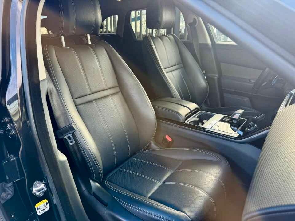 RANGE ROVER VELAR 2.0D I4 204 CV R-Dynamic S